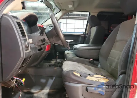 2011 Dodge Ram 3500 z USA, uszkodzony, nr VIN 3D73Y3CL2BG523148